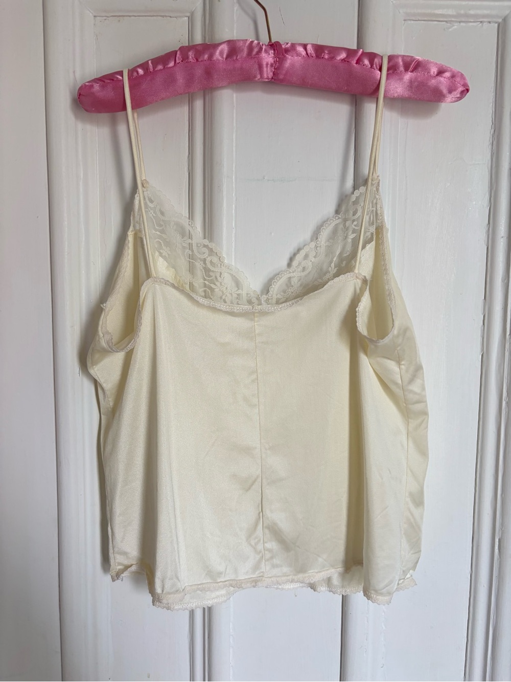 Vintage Lace-Trim Cream Camisole Top - Picture 4 of 6